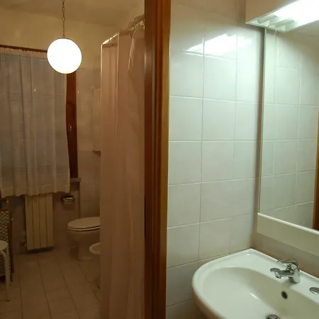 Bed & Breakfast A Casa Del Peruzzi Carmignano